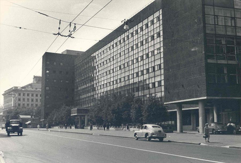 Ле Корбюзье / Le Corbusier. Дом Центросоюза (Наркомлегпрома) в Москве. 1928-1936