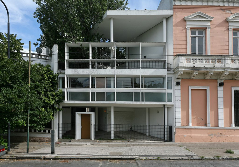 Ле Корбюзье / Le Corbusier. Дом доктора Куручет (Maison du Docteur Curutchet), La Plata, Аргентина. 1949