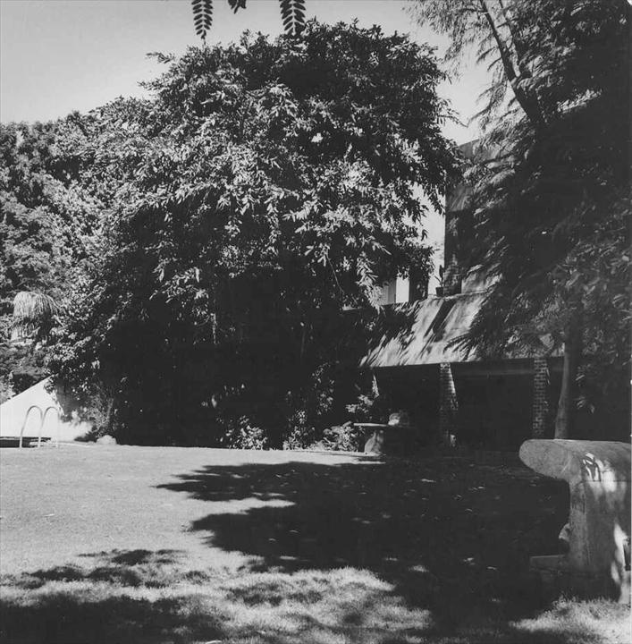 Ле Корбюзье / Le Corbusier. Вилла Manorama Sarabhai, Ахмедабад, Индия. 1951