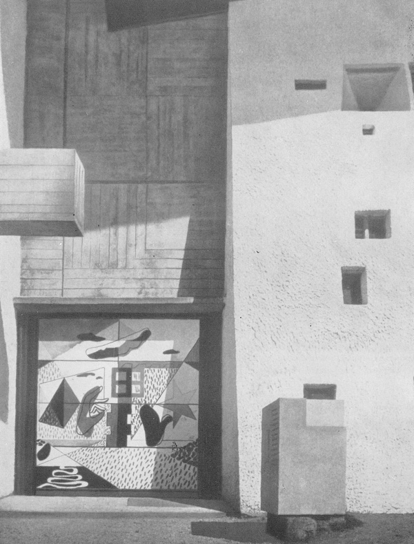 Эмалевая дверь церкви в Роншане (выполнена Ле Корбюзье). Ле Корбюзье. Творческий путь / Le Corbusier. Textes et planches