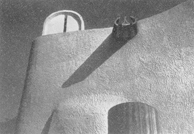 Церковь в Роншане. Ле Корбюзье. Творческий путь / Le Corbusier. Textes et planches