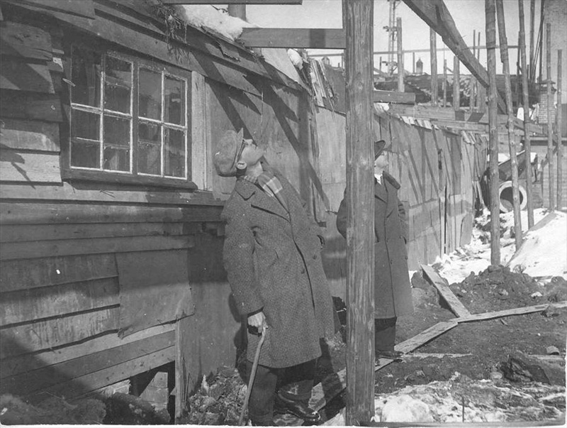 Ле Корбюзье на строительстве здания Центросоюза. Москва, 1931 г.