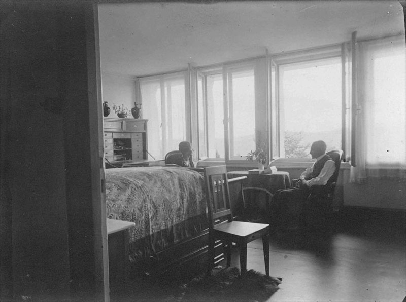 Вилла Жаннере-Перре, Ла-Шо-де-Фон, 1912. Спальня родителей Шарля-Эдуарда Жаннере