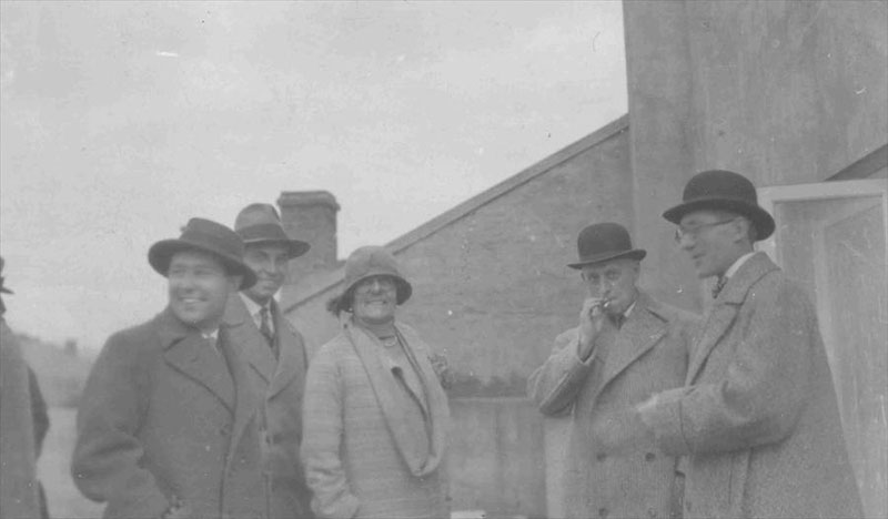 Ле Корбюзье, Helene de Mandrot и другие участники СИАМ I, La Sarraz, 1928