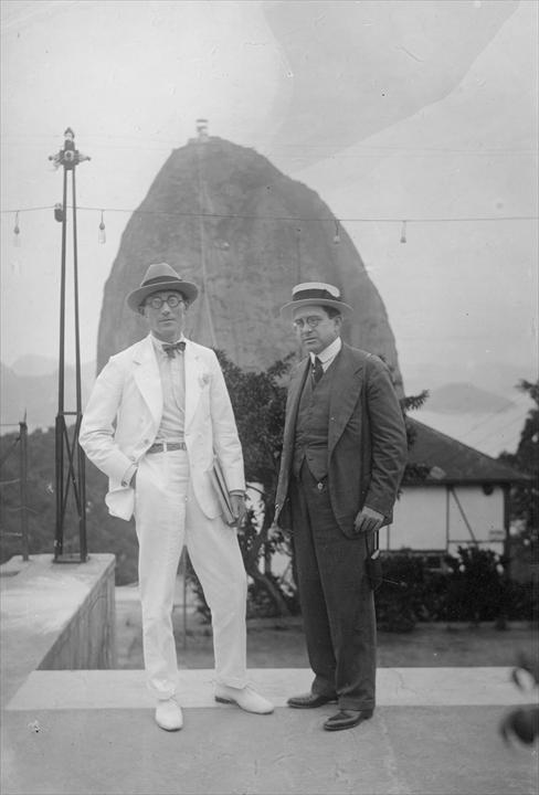 Ле Корбюзье и А. Монтейро де Карвальо (A. Monteiro de Carvalho), Рио-де-Жанейро, 1929