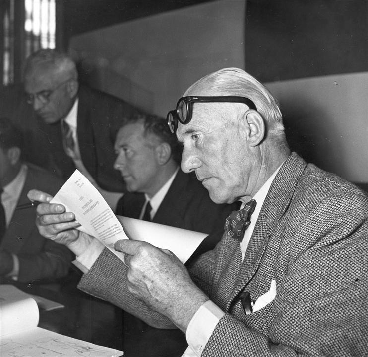 Ле Корбюзье в составе Комитета пяти в работе над проектом ЮНЕСКО, Париж, 1950