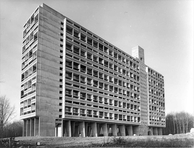 Ле Корбюзье / Le Corbusier. Жилая единица (Unité d'Habitation), Briey-en-Forêt, Франция. 1956-1957