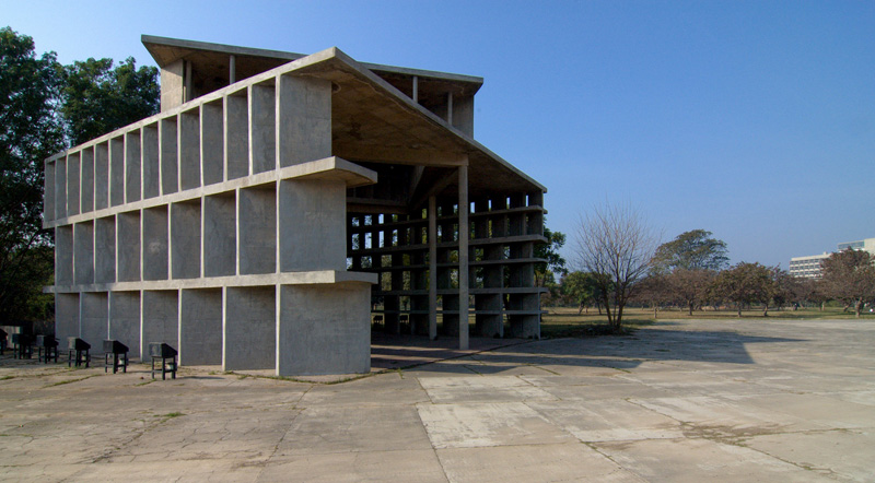 Ле Корбюзье / Le Corbusier. Башня Теней (Tower of Shadow),Чандигарх (Chandigarh), Индия. 1950-1965