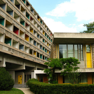 Бразильский павильон (Maison du Bresil), Университетский городок, Париж, Франция. 1953-1957
