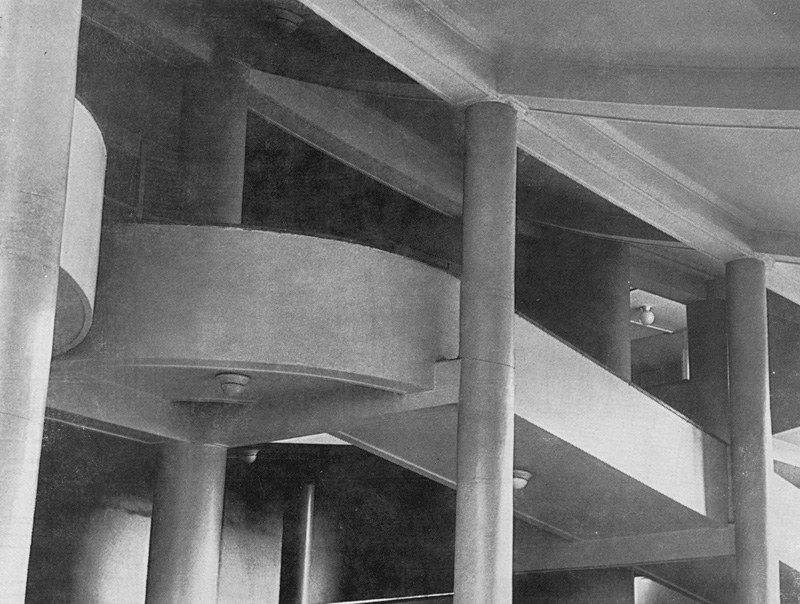 Ле Корбюзье / Le Corbusier. Дом Центросоюза (Наркомлегпрома) в Москве. 1928-1936. Фрагмент пандуса